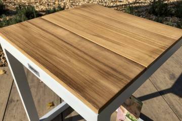 Zahradní stolek GRENADA teak bílý 1065