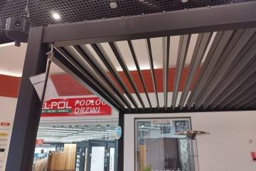 Hliníková pergola PERARA 300x300 antracit + 1 roleta 300 cm 1540 OUTLET